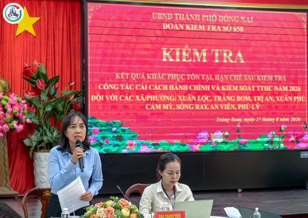 SỞ NỘI VỤ KIỂM TRA CÔNG TÁC CẢI CÁCH HÀNH CHÍNH VÀ KIỂM SOÁT THỦ TỤC HÀNH CHÍNH TẠI PHƯỜNG TRẢNG BOM