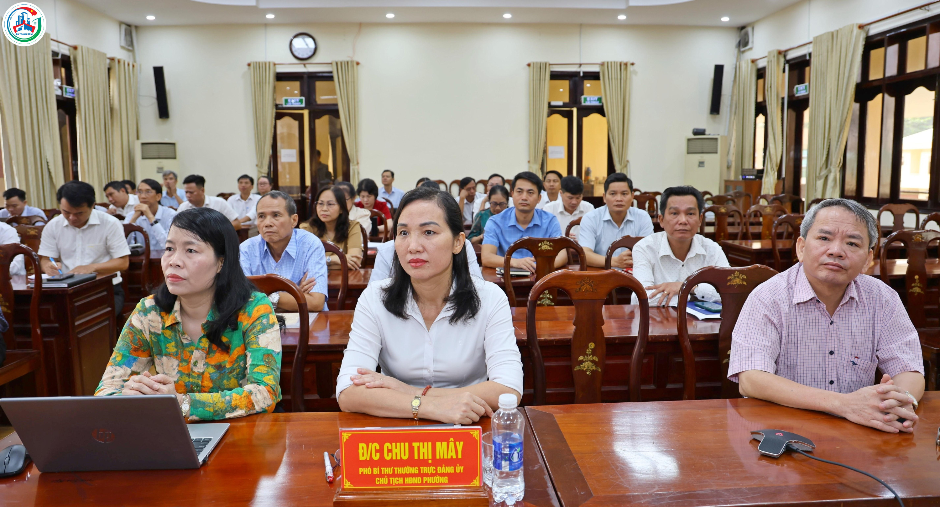 Hội nghị trực tuyến chuyển giao bộ học liệu "bình dân học vụ số - quốc hội số" và ký kết hợp tác chuyển đổi số giai đoạn 2026-2030