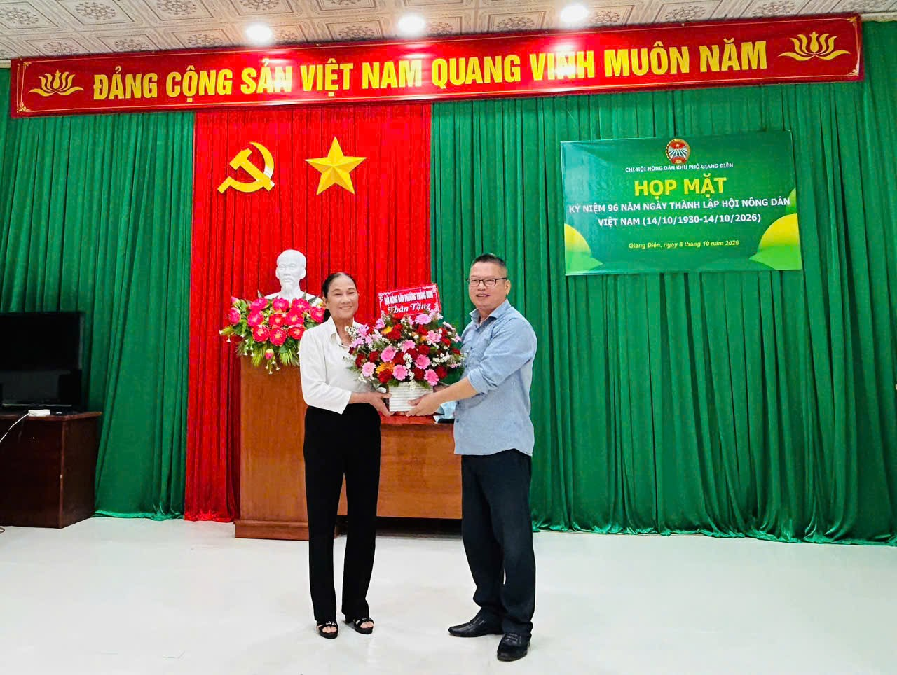 CHI HỘI NÔNG DÂN KHU PHỐ GIANG ĐIỀN HỌP MẶT KỶ NIỆM 96 NĂM NGÀY THÀNH LẬP HỘI NÔNG DÂN VIỆT NAM