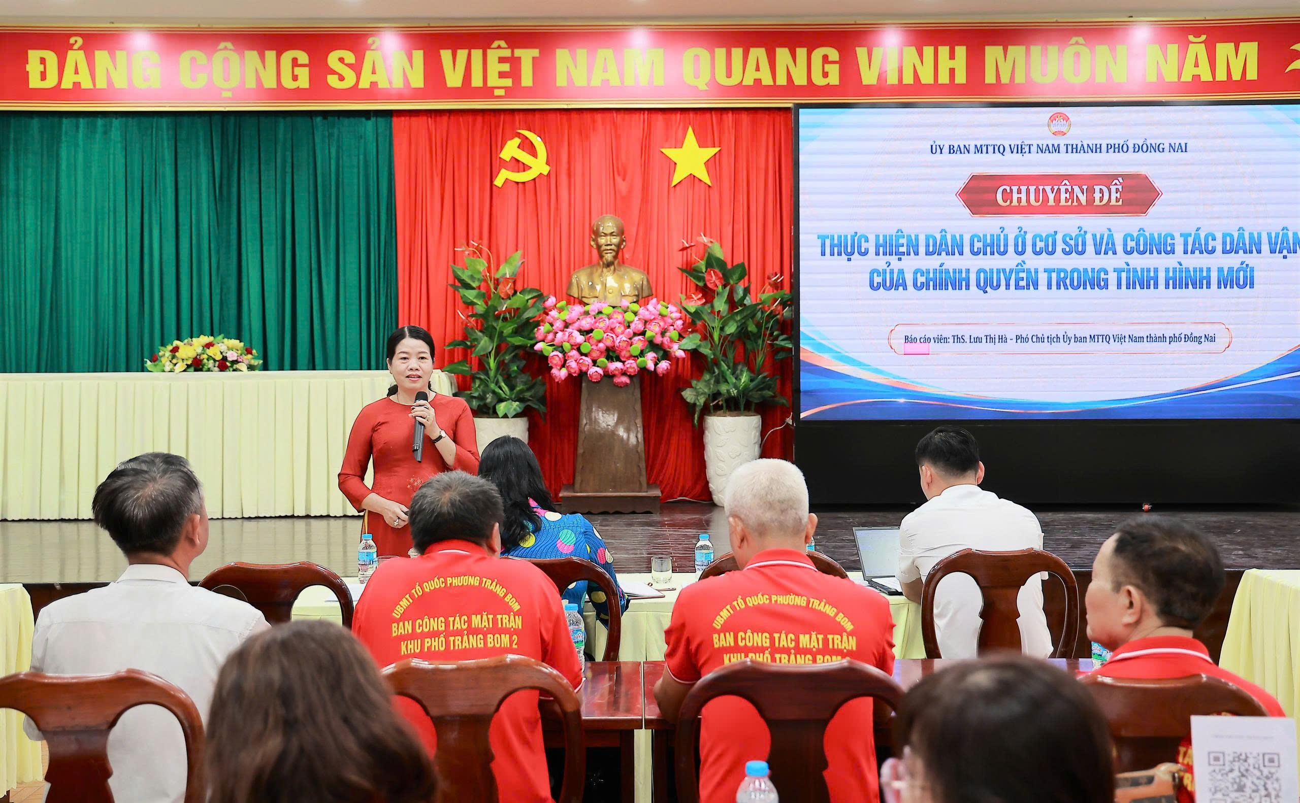 Tập huấn, bồi dưỡng thực hiện dân chủ ở cơ sở và công tác dân vận năm 2026