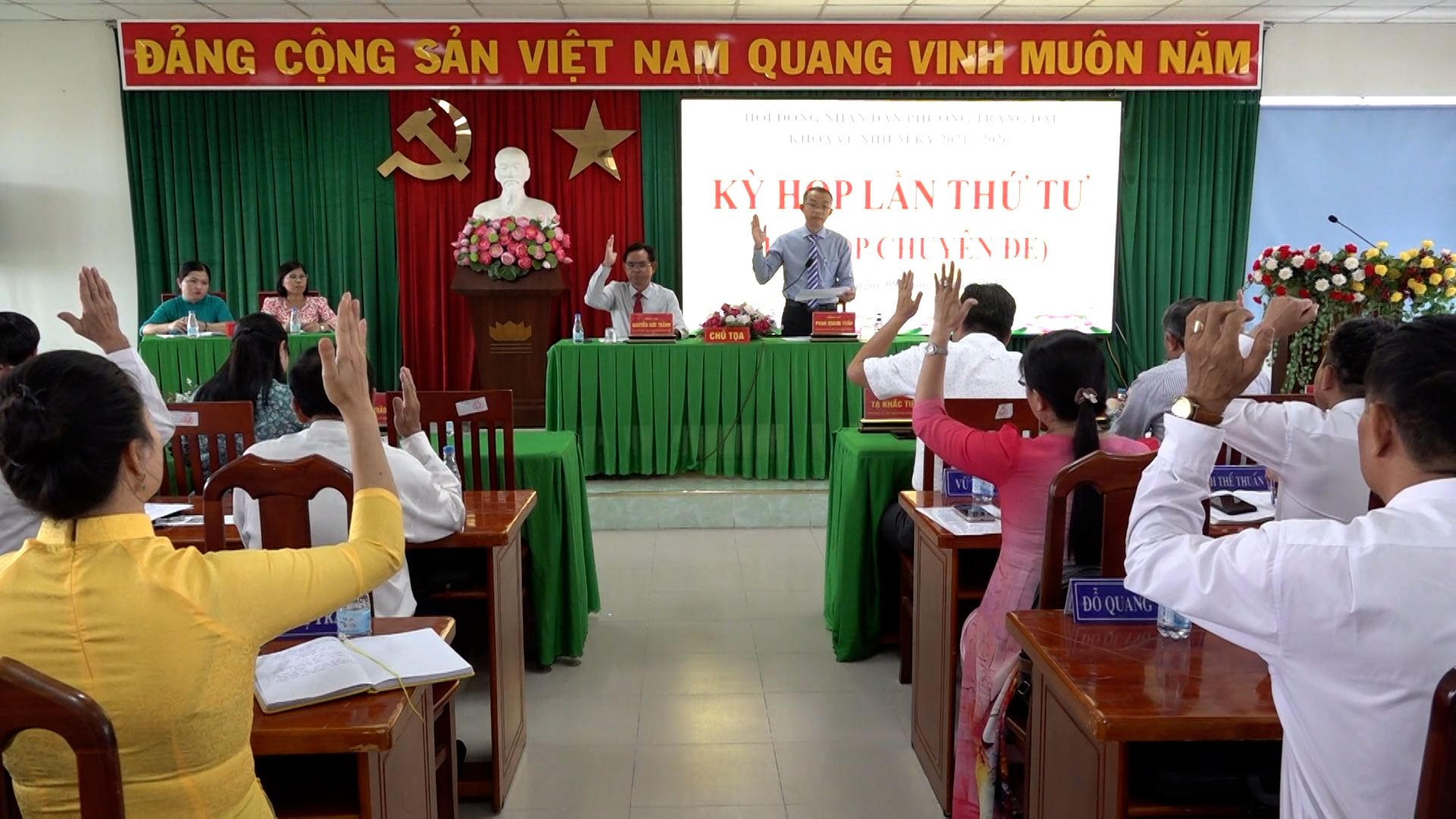 kỳ họp thứ 4