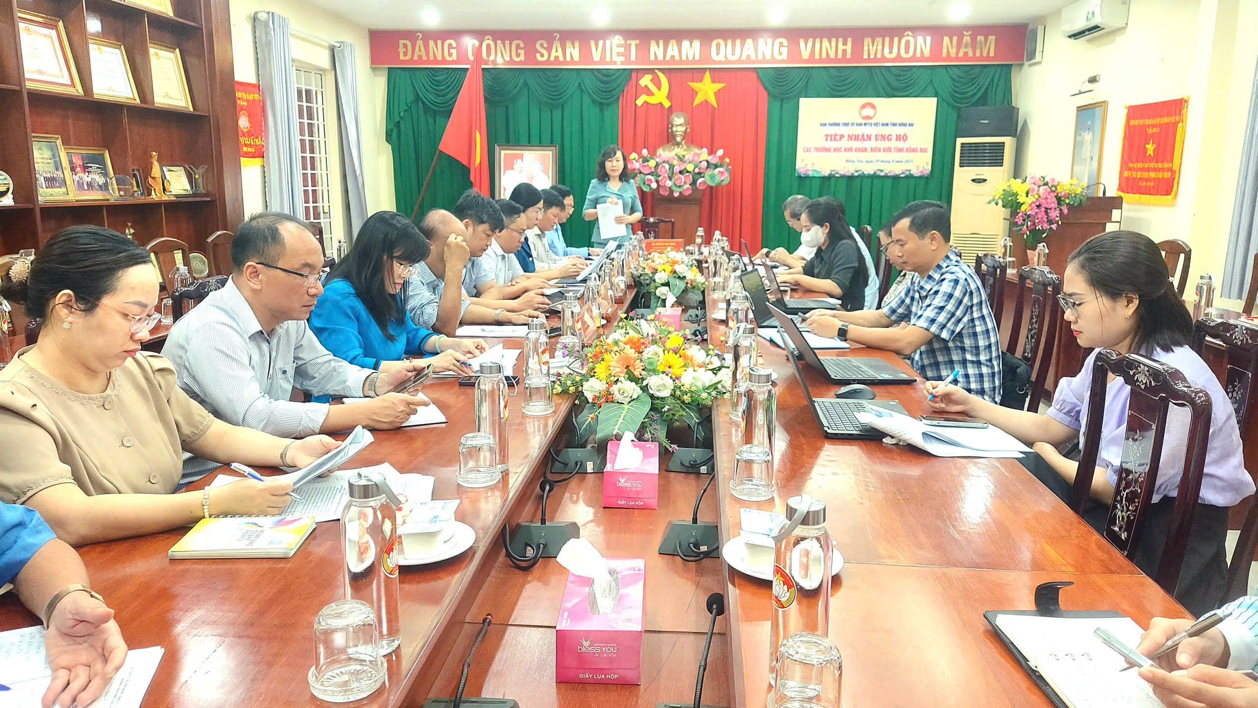 z6975353561675 2bd2fdc6c53198eb18307d7187f88e63