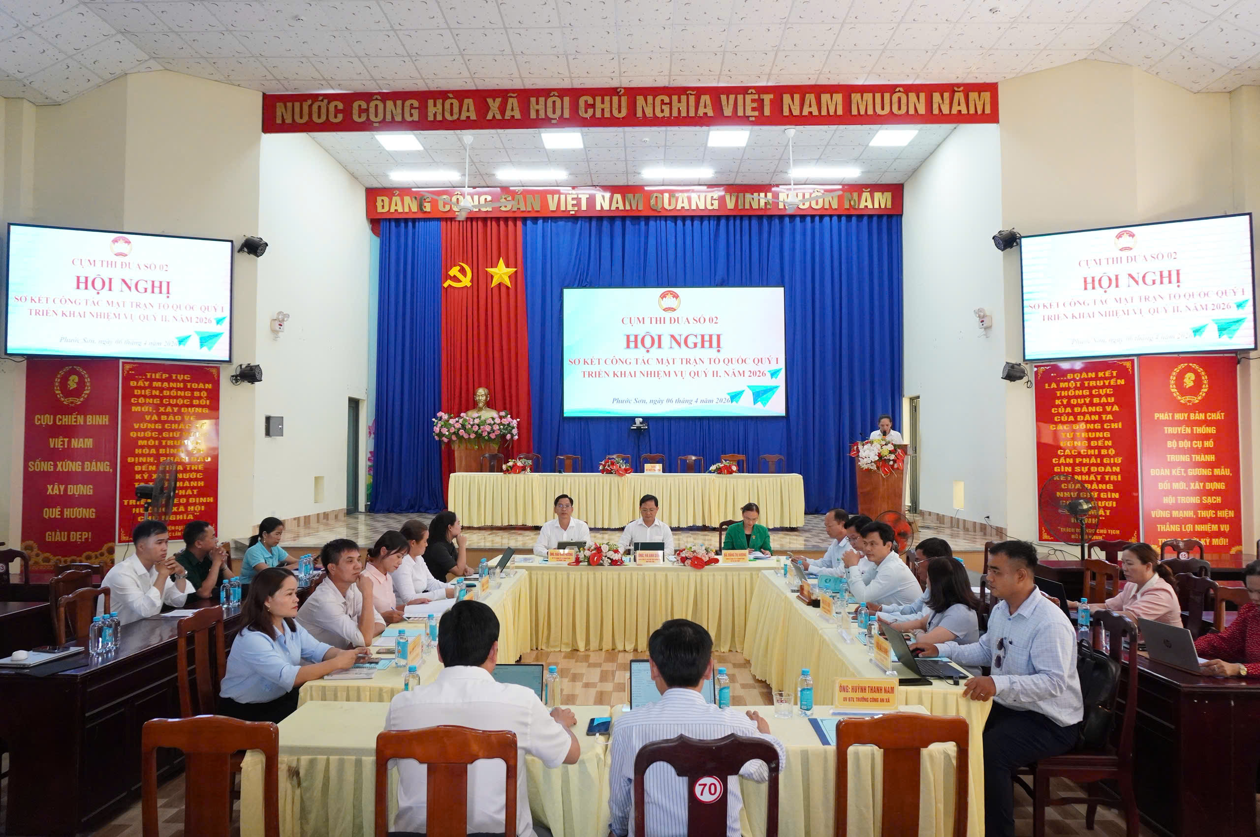 275782152834319834 (3)