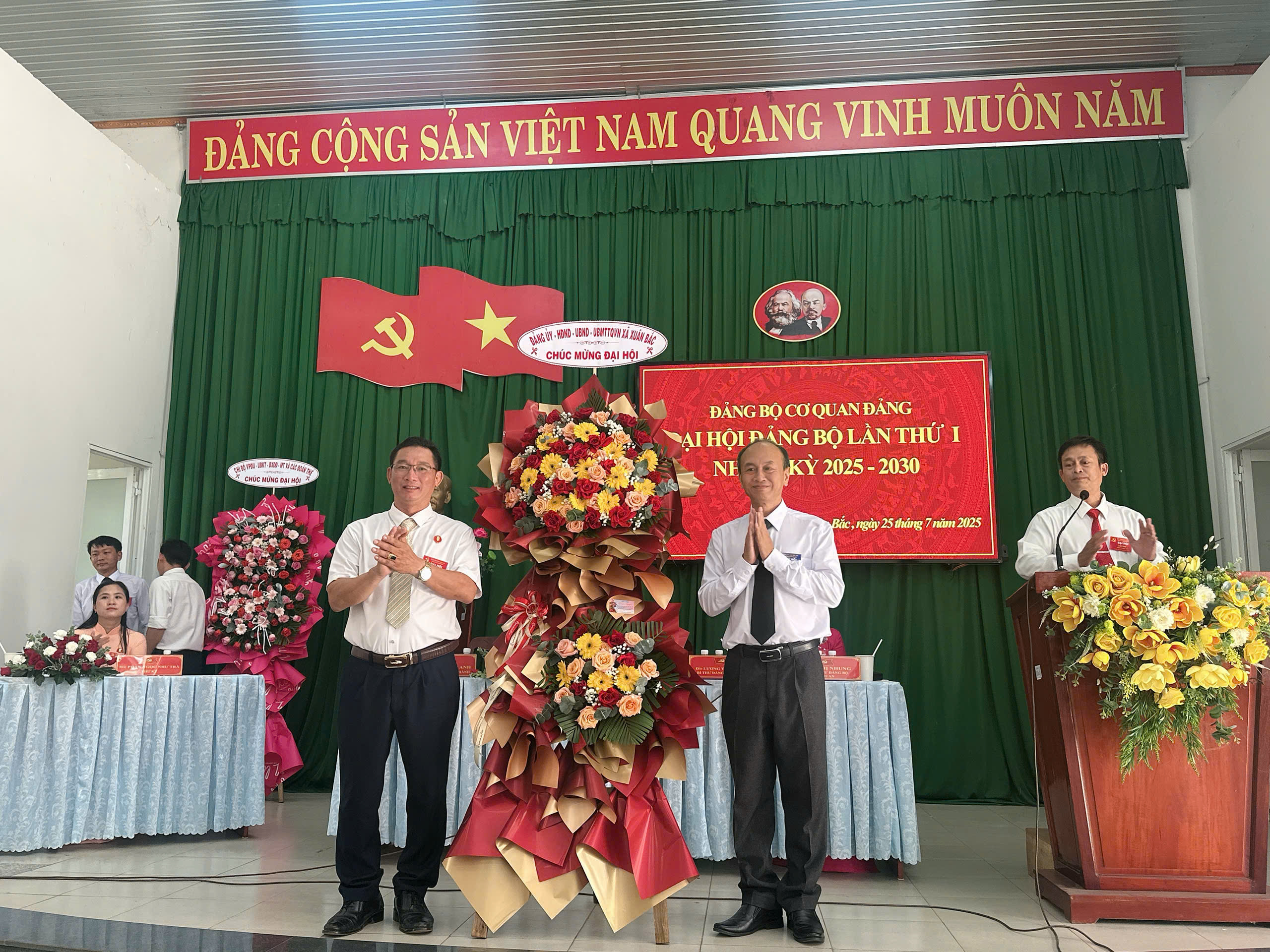 ĐẠI HỘI ĐẢNG BỘ CƠ QUAN ĐẢNG XÃ XUÂN BẮC LẦN THỨ I, NHIỆM KỲ 2025–2030 THÀNH CÔNG TỐT ĐẸP