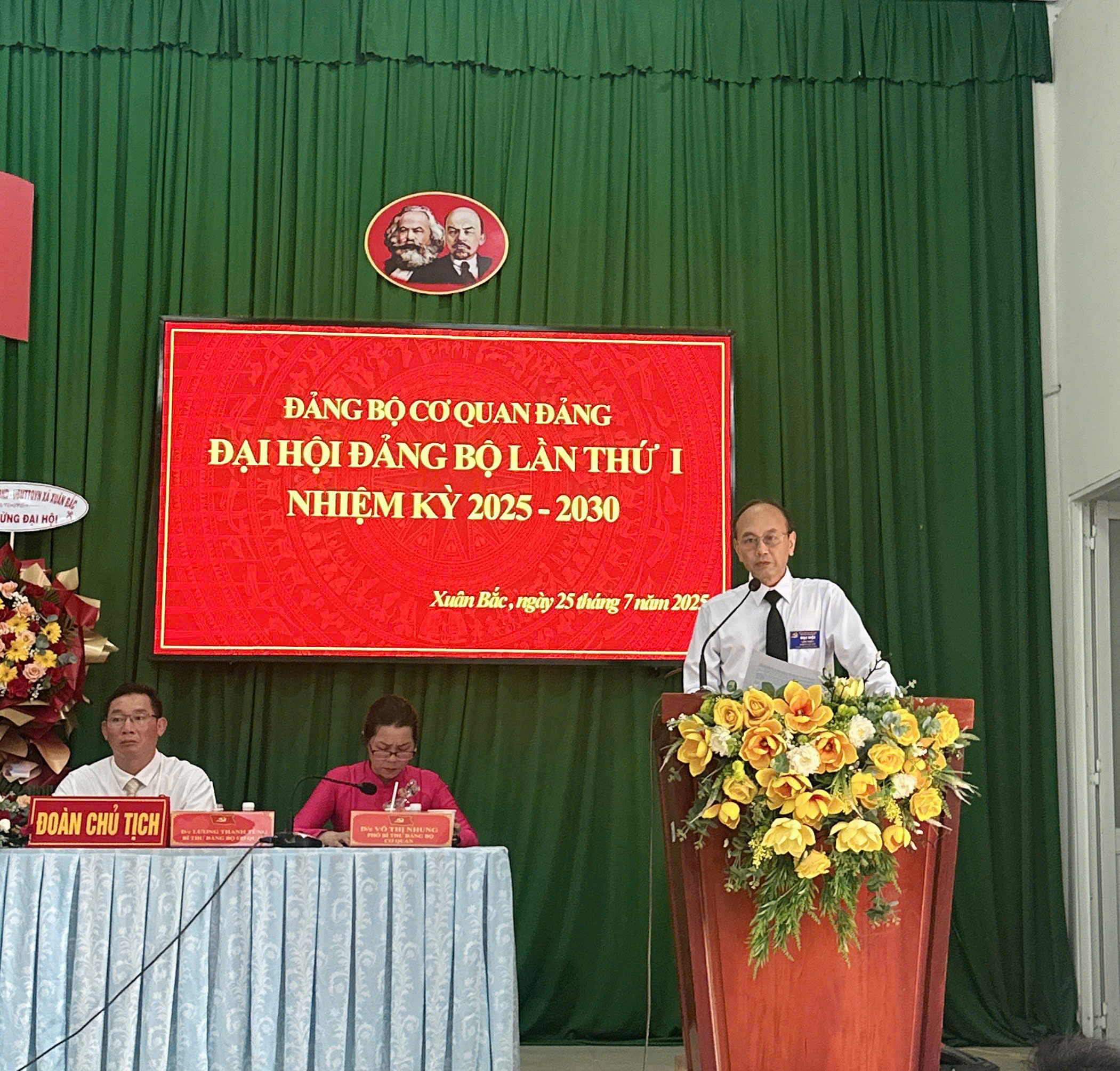 z6840469939857 b927a170e8f7f95379125e440711a8b2