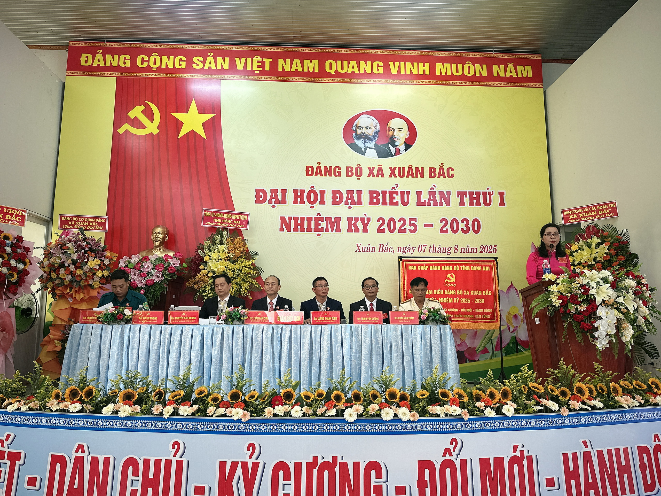 z6881924390923 cec6555d250ac2023f844ad0ab06b09b