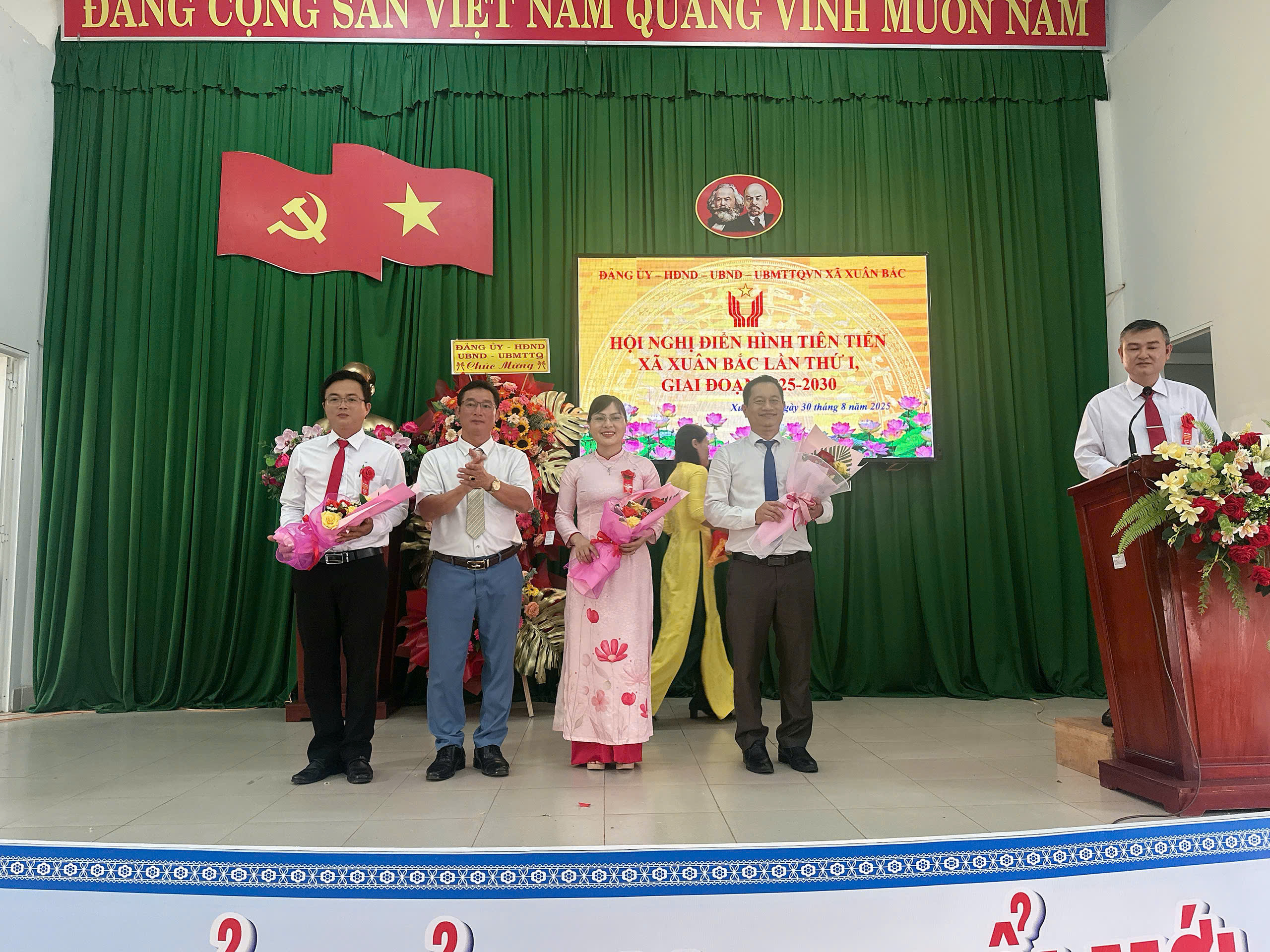 z6959877570740 ce9924eaca4695017bd3e2c7d5975783