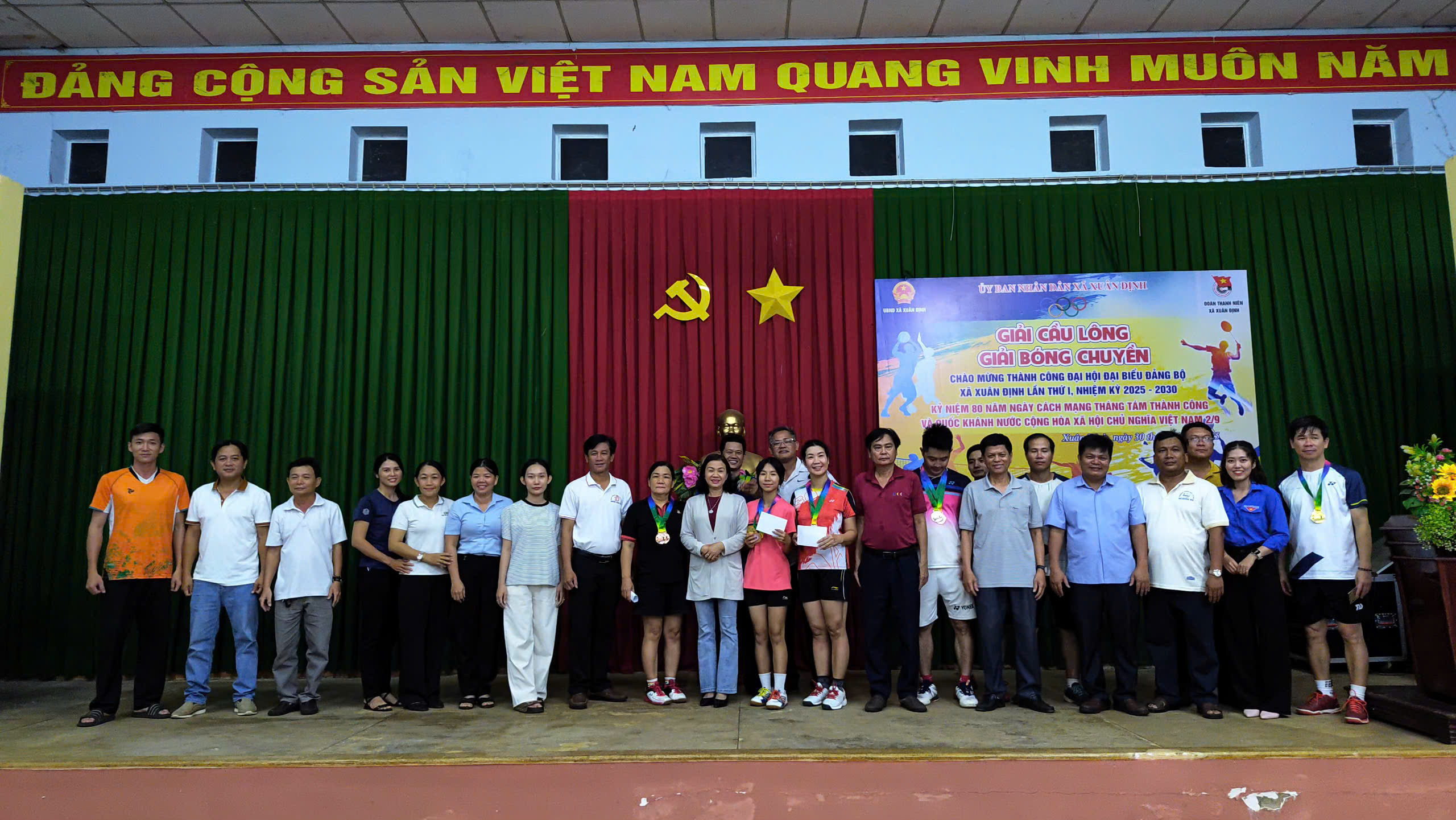 Giải thể thao chào mừng 80 năm Cách mạng Tháng Tám, Quốc khánh 2/9 và thành công Đại hội Đảng bộ xã Xuân Định lần thứ I