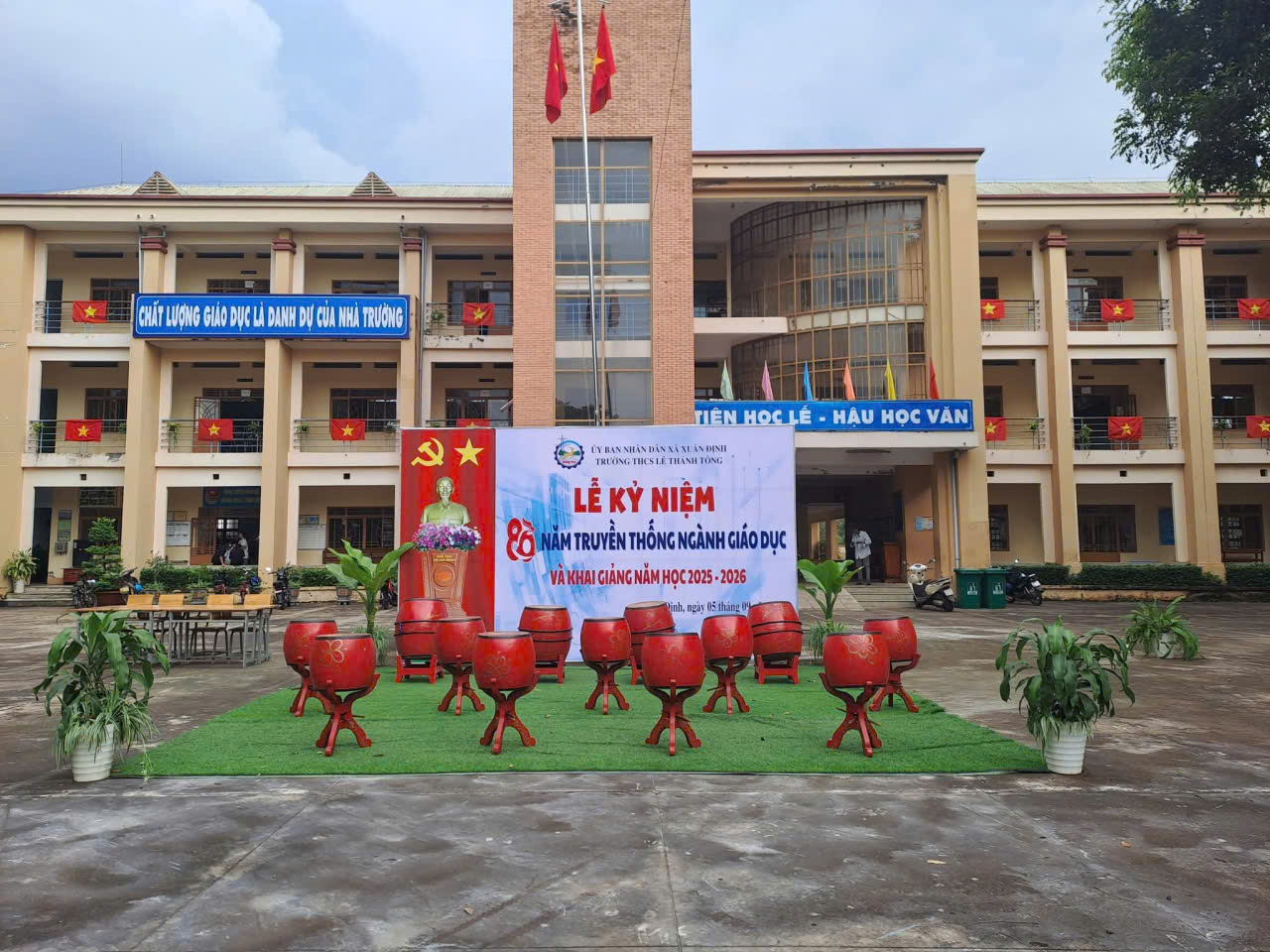 Công tác chuẩn bị cho năm học mới