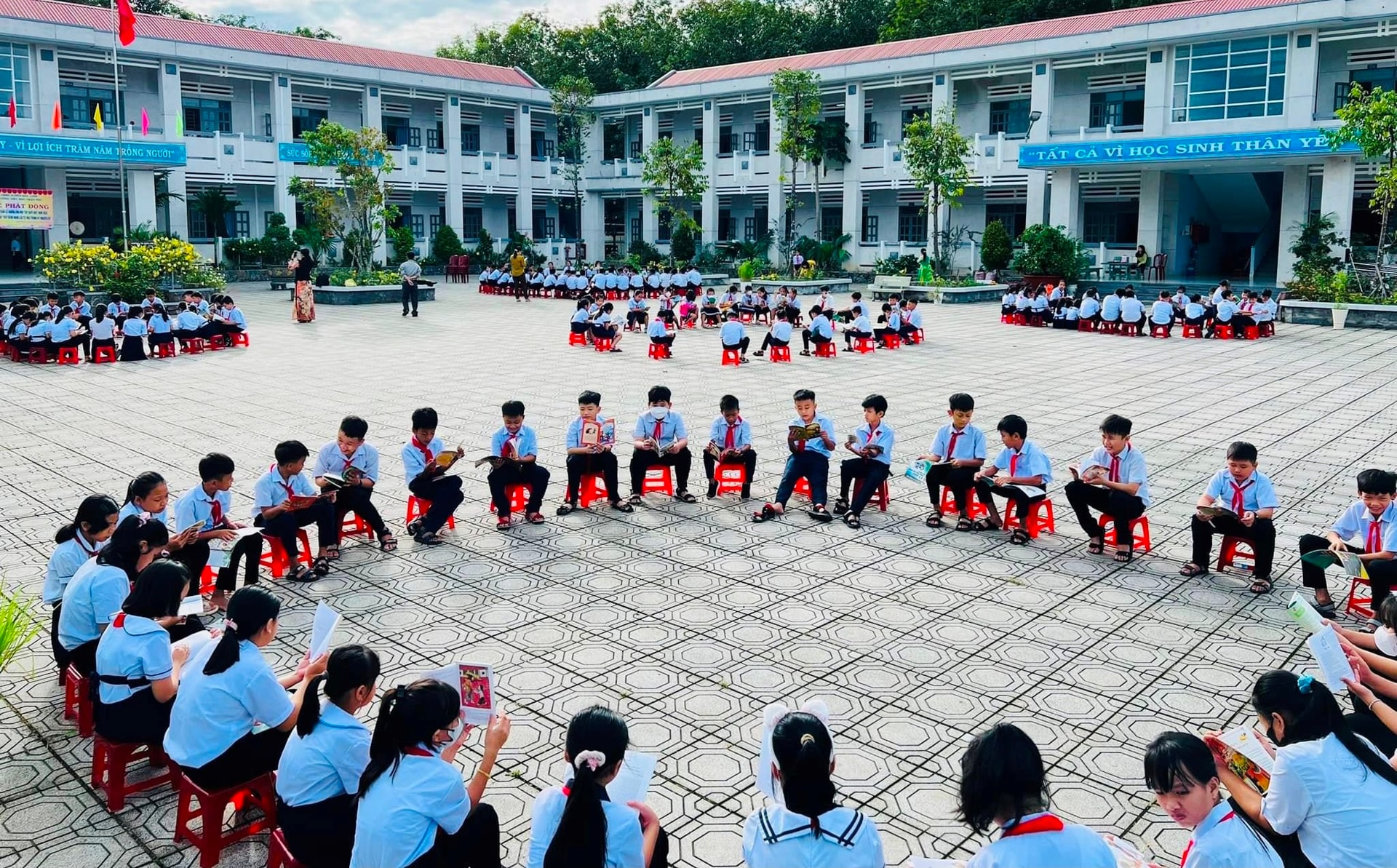 “Học tập suốt đời – Chìa khóa xây dựng xã hội văn minh, phát triển tại Xuân Định”