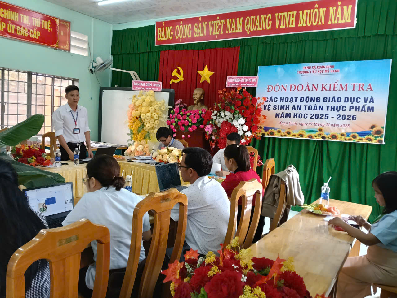 Xây dựng trường học thân thiện, phát huy tinh thần học sinh tích cực tại Tiểu học Mỹ Hạnh