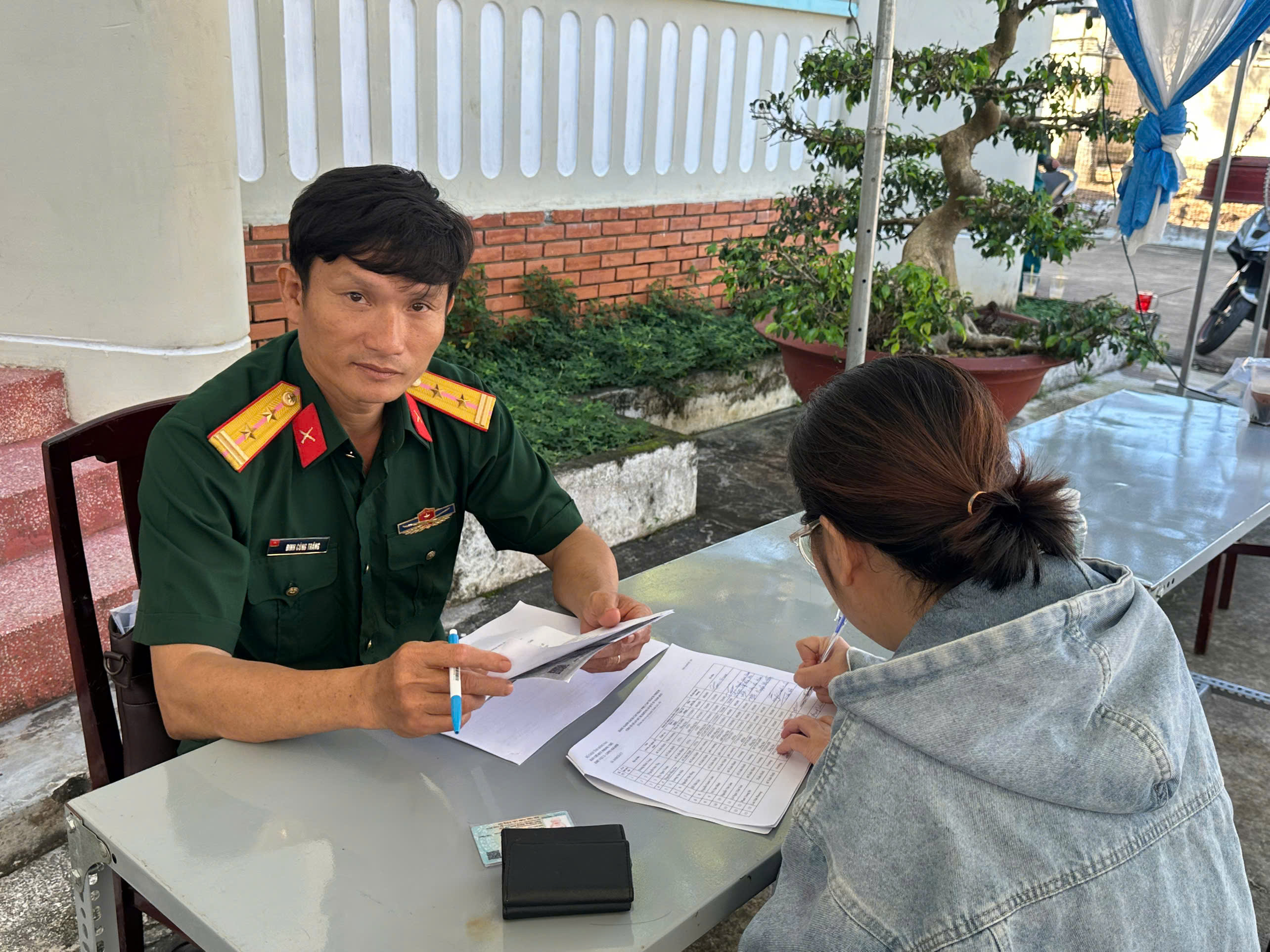 Ban Chỉ huy Quân sự xã Xuân Định thực hiện chi trả phụ cấp quân nhân dự bị năm 2025