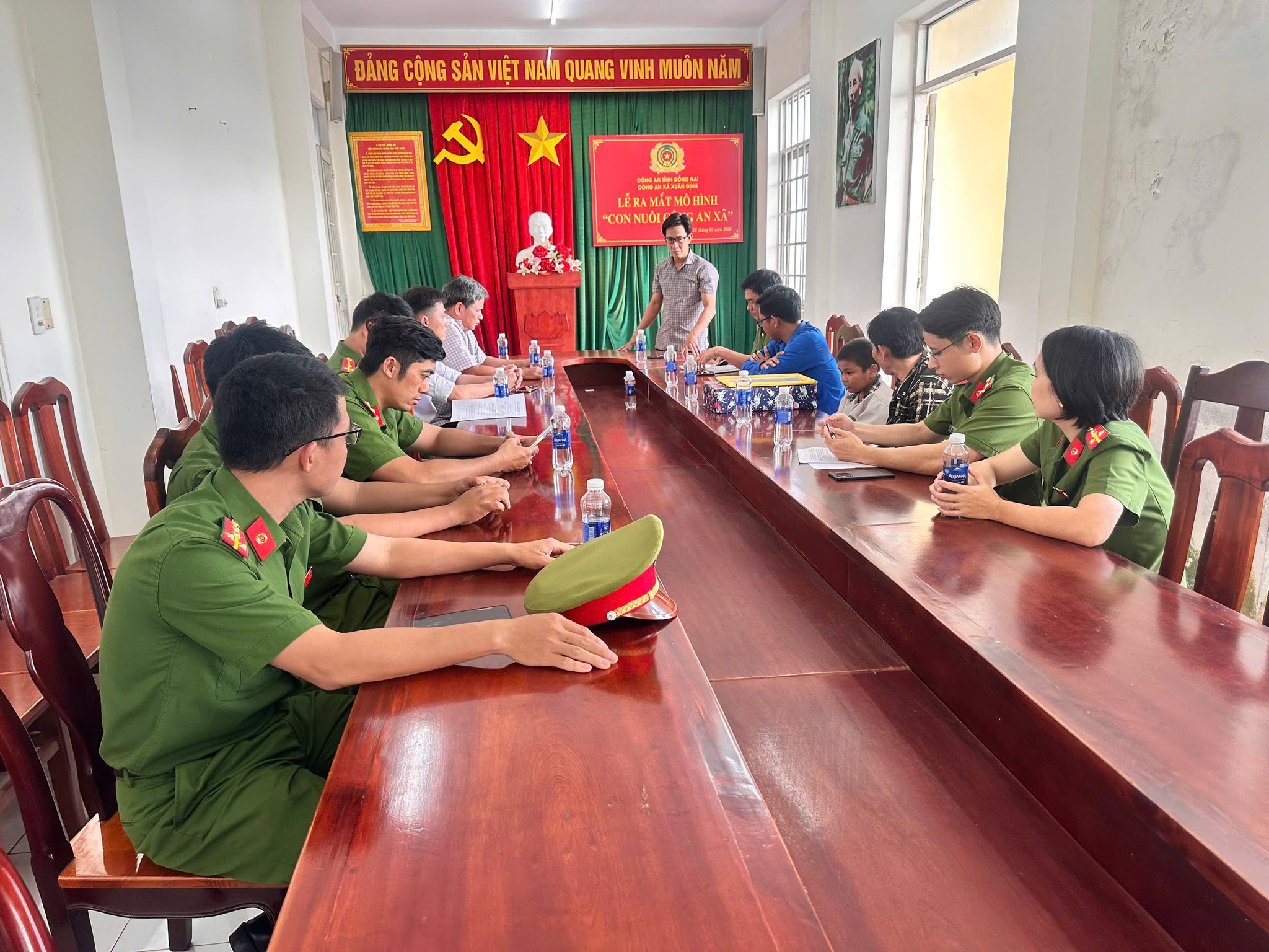 Công an xã Xuân Định ra mắt mô hình “Con nuôi Công an xã” nhằm chăm lo thiếu nhi có hoàn cảnh khó khăn