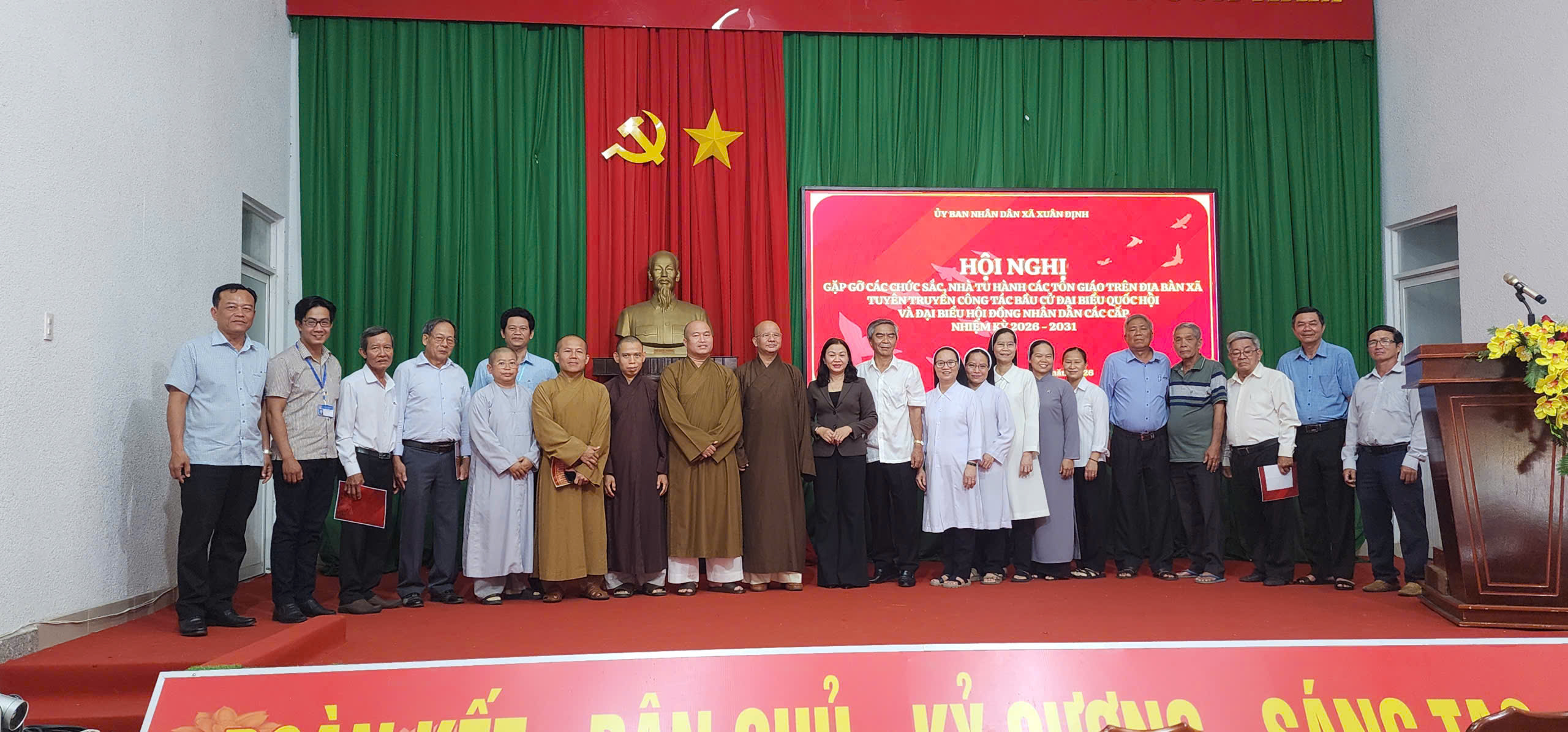 UBND xã Xuân Định tổ chức hội nghị tuyên truyền bầu cử đến các cơ sở tôn giáo