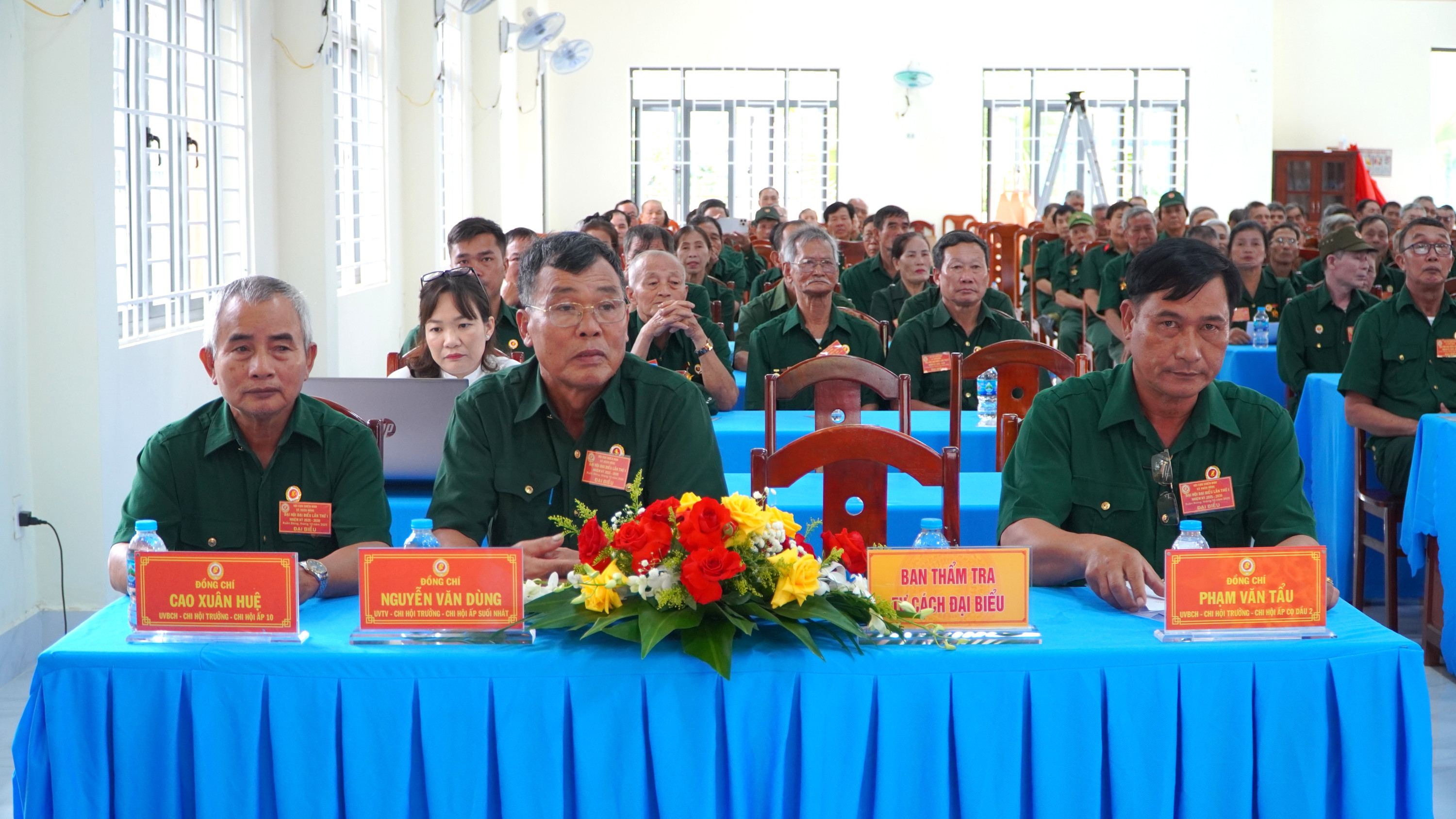 CCB NGAY 24