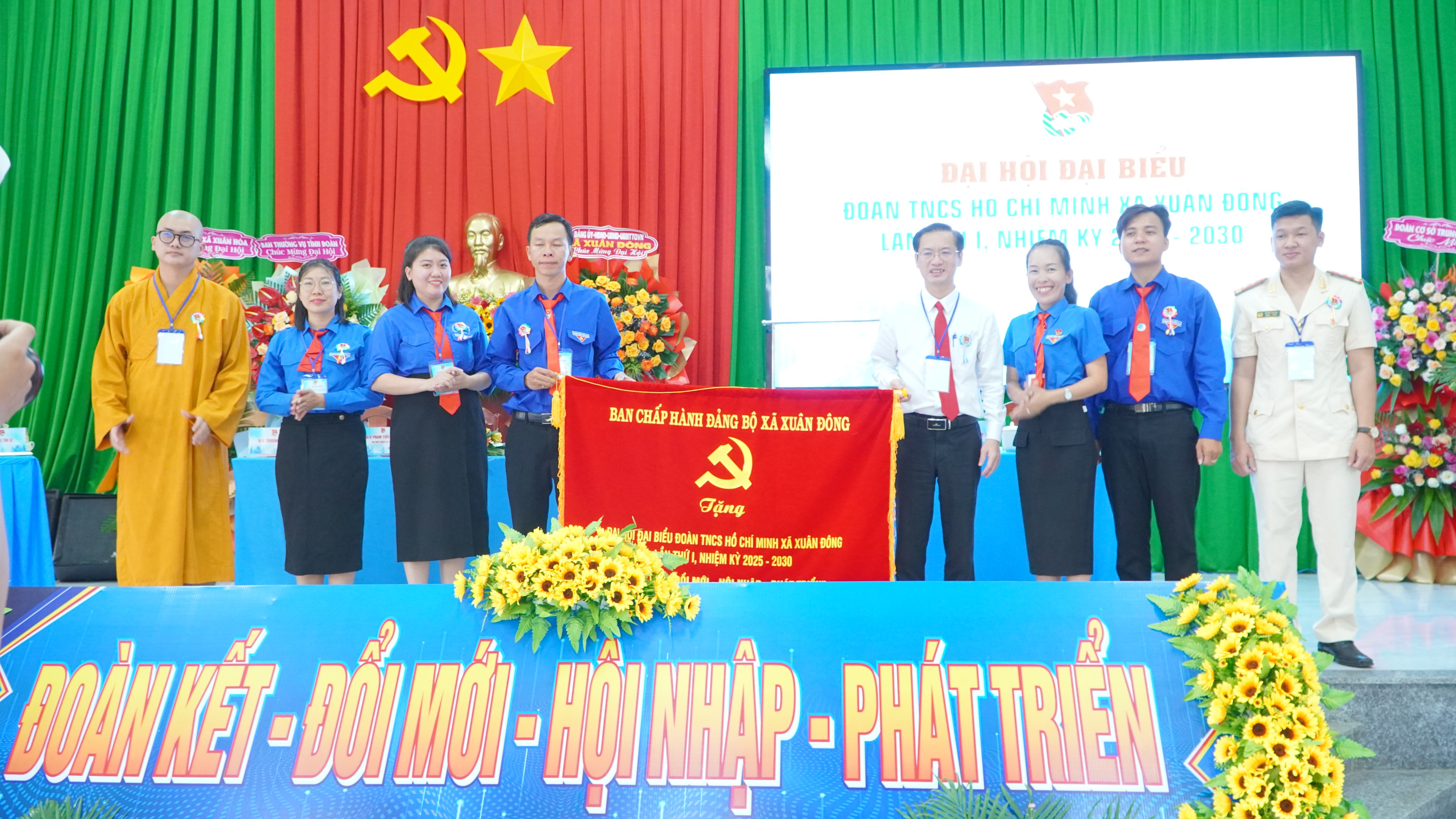 dai hoi tiep