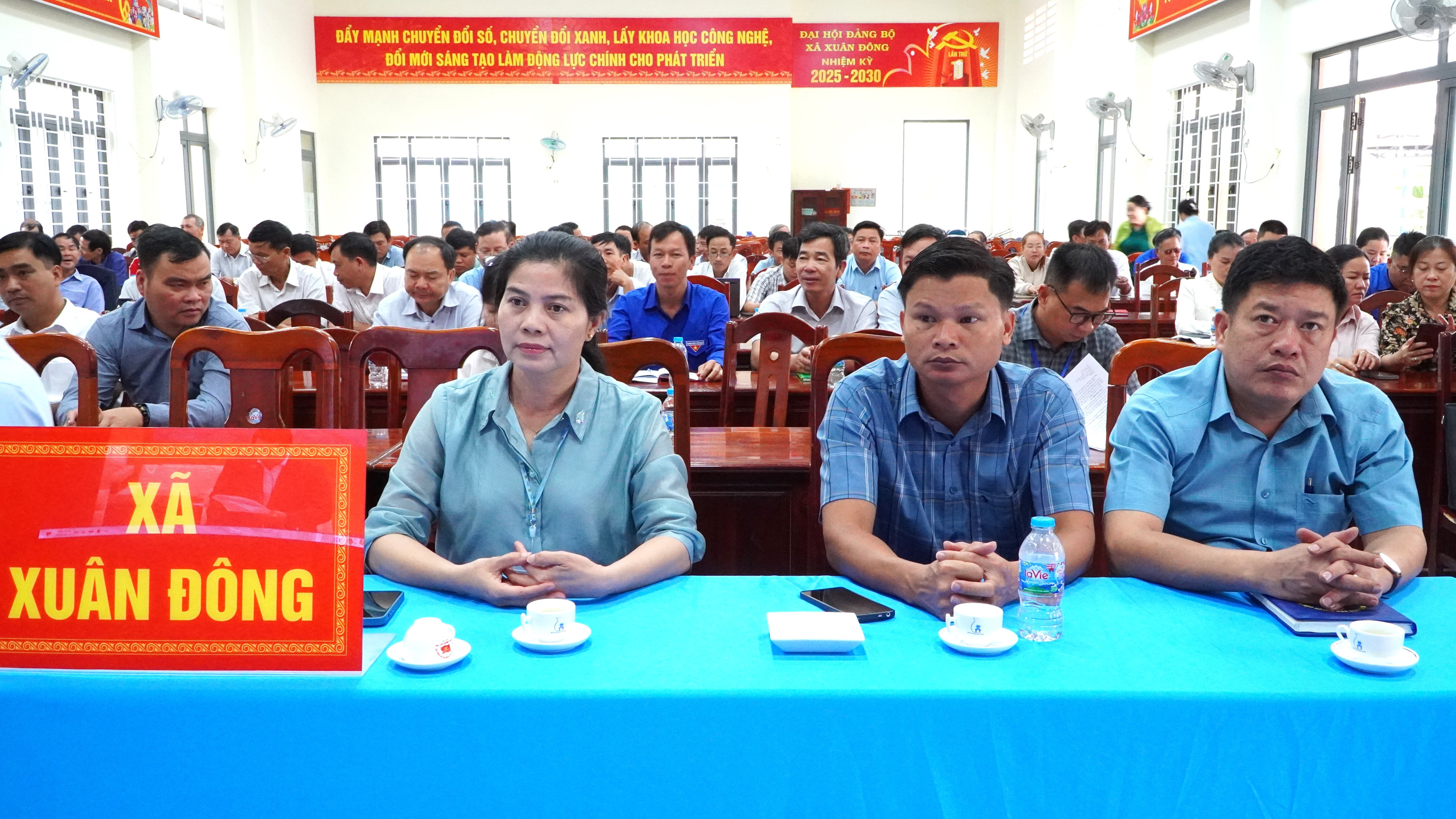 truc tuyen bau cu 1