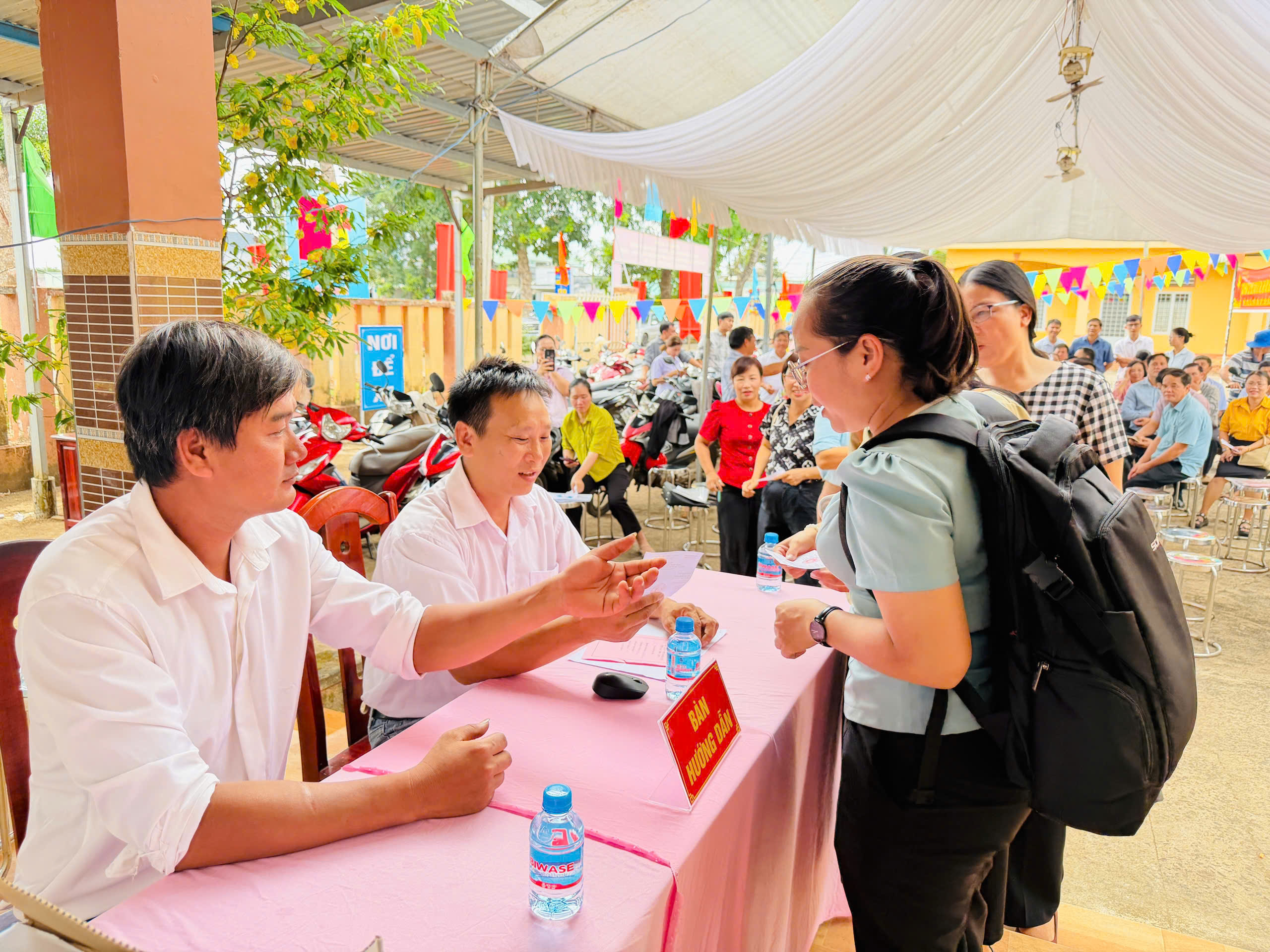 z7608256707616 714747590fc4823a2292cbaeda262a86