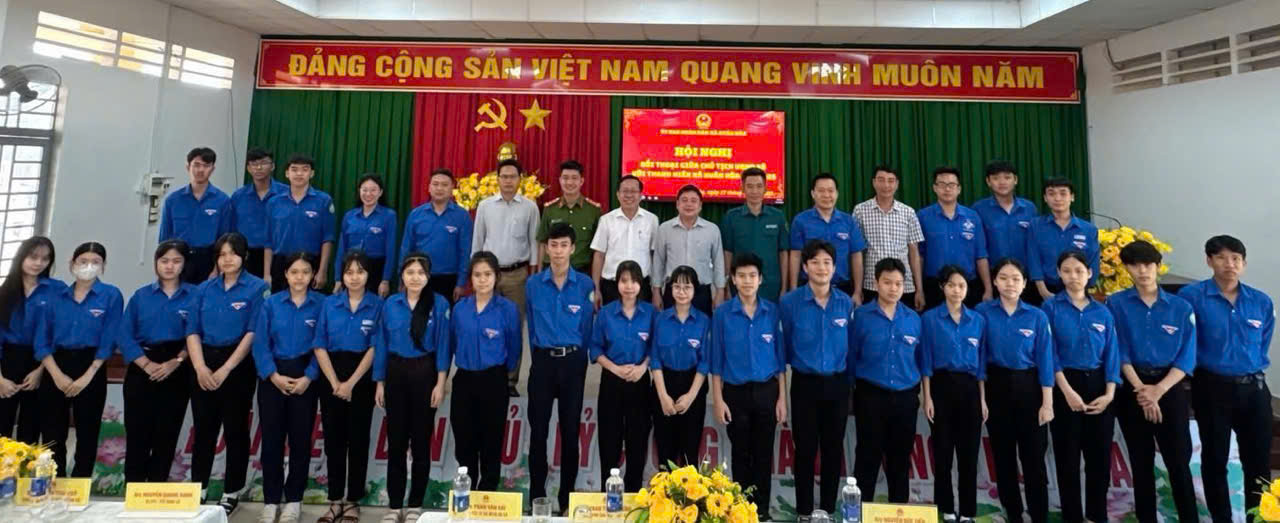 Description: D:\HÌNH ÁNH\đối thoại 3.jpg?t=1762423301