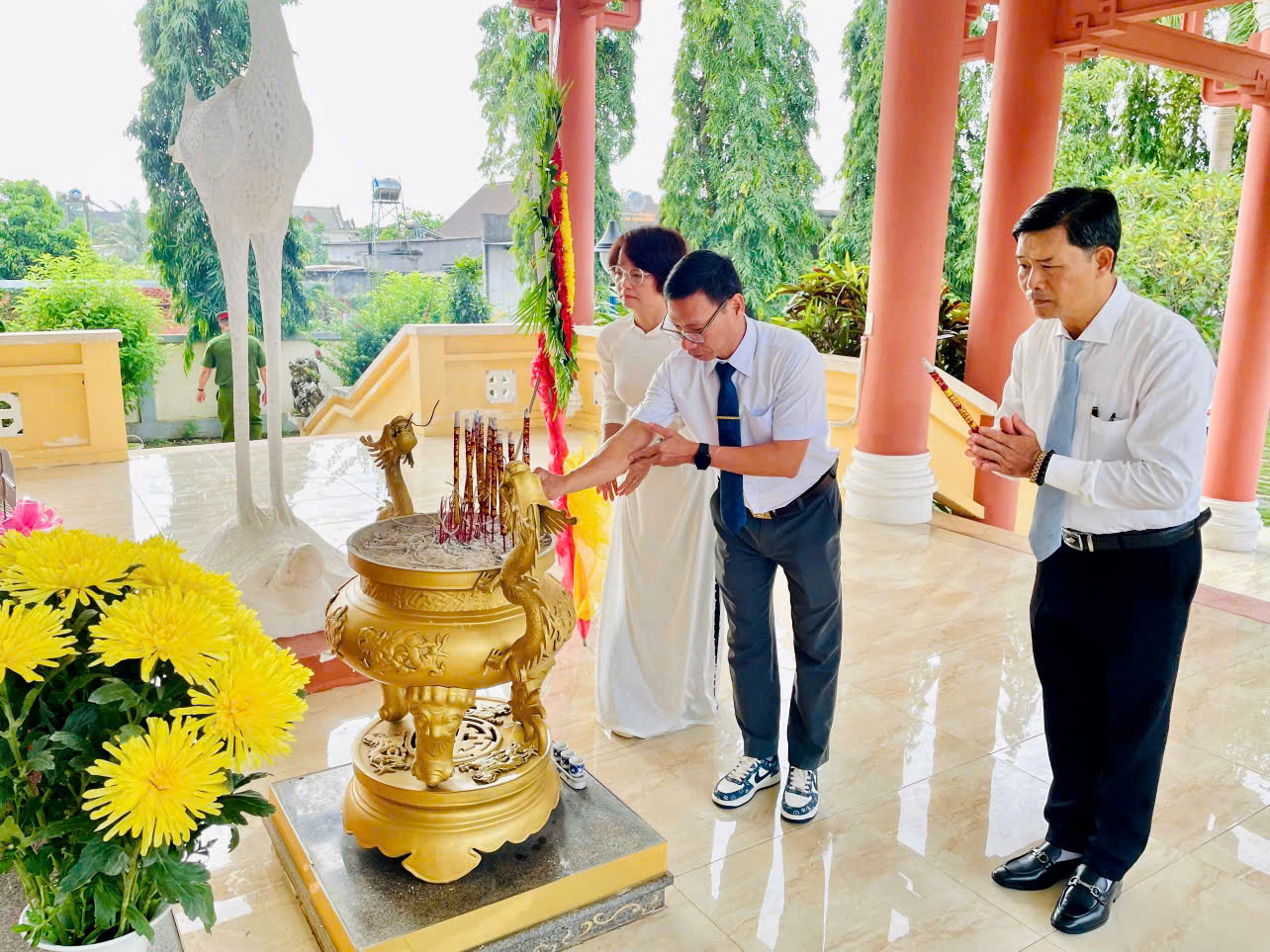 z6956624387218 cea046f2abac39f0d46498469bfe7f3a