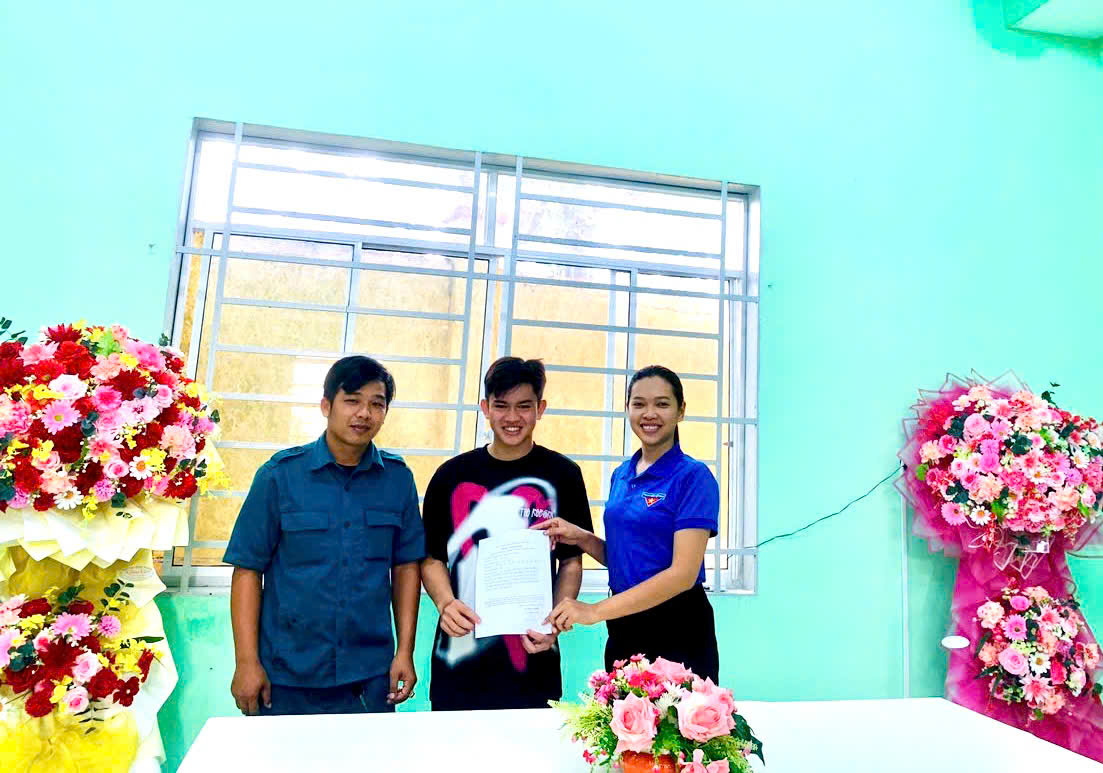 ĐOÀN VIÊN ĐÀO THẾ DUY – NIỀM TỰ HÀO CỦA TUỔI TRẺ XUÂN PHÚ