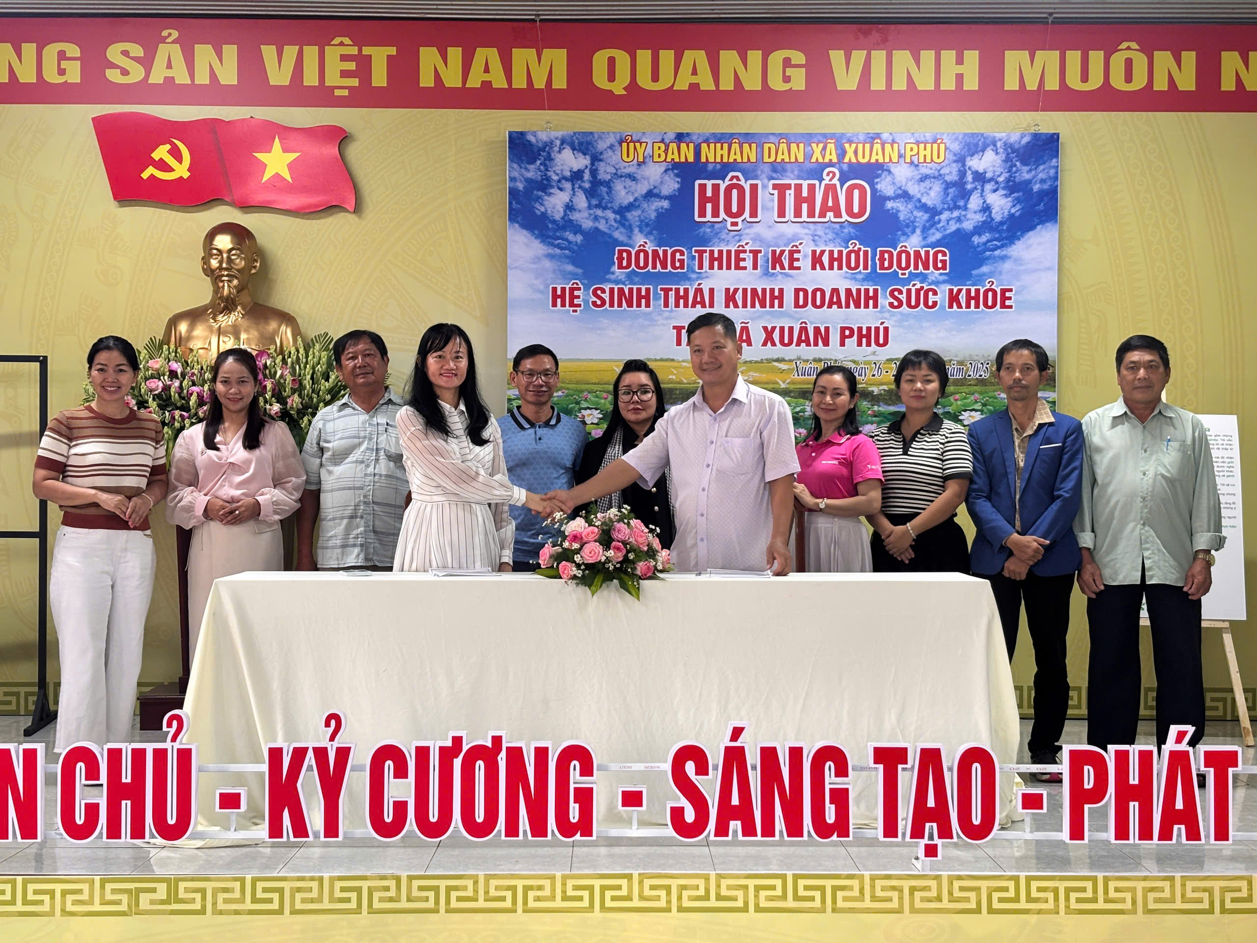 TỪ Ý TƯỞNG ĐẾN HÀNH ĐỘNG: XUÂN PHÚ TIÊN PHONG TRONG ĐỒNG SÁNG TẠO CỘNG ĐỒNG