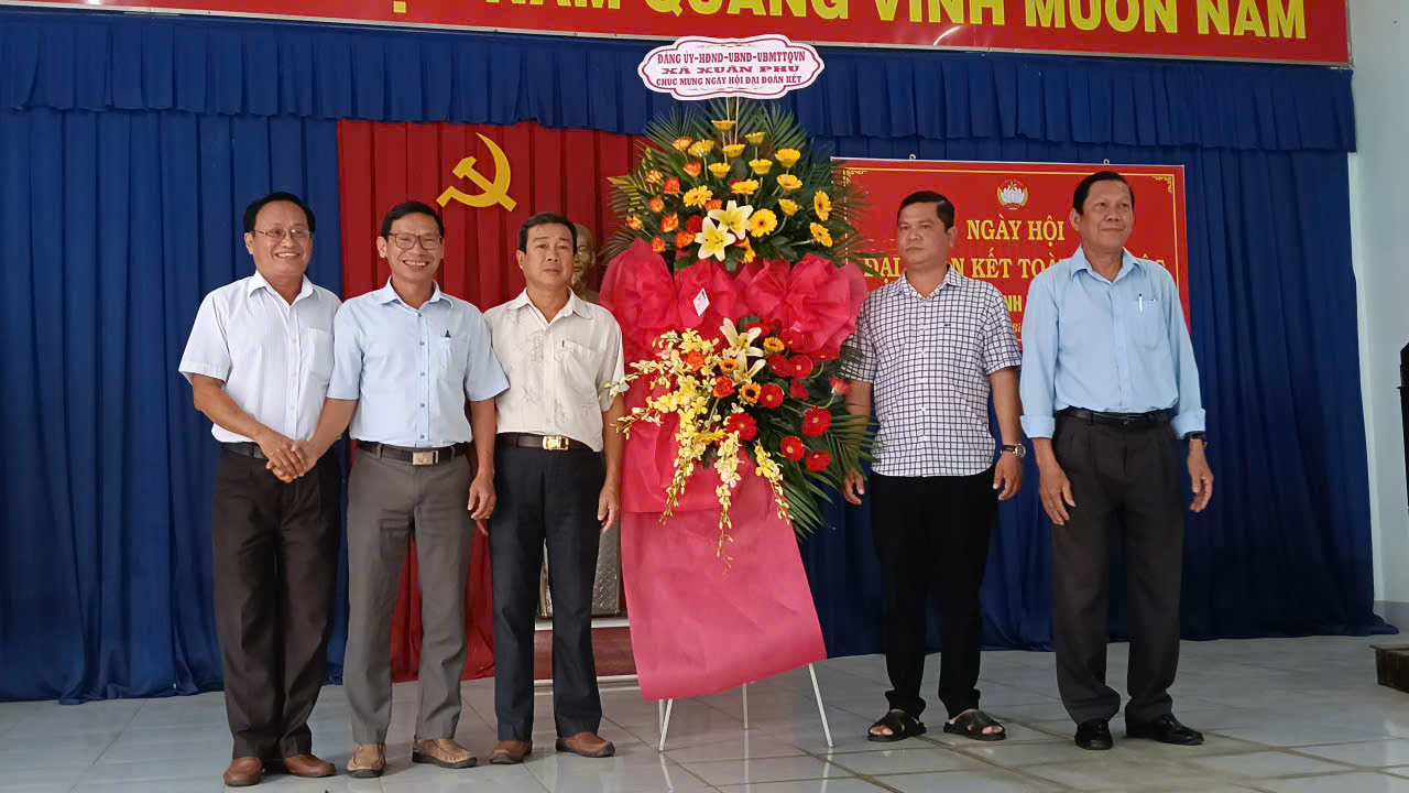 NGÀY HỘI ĐẠI ĐOÀN KẾT TOÀN DÂN TỘC ẤP BÌNH HOÀ