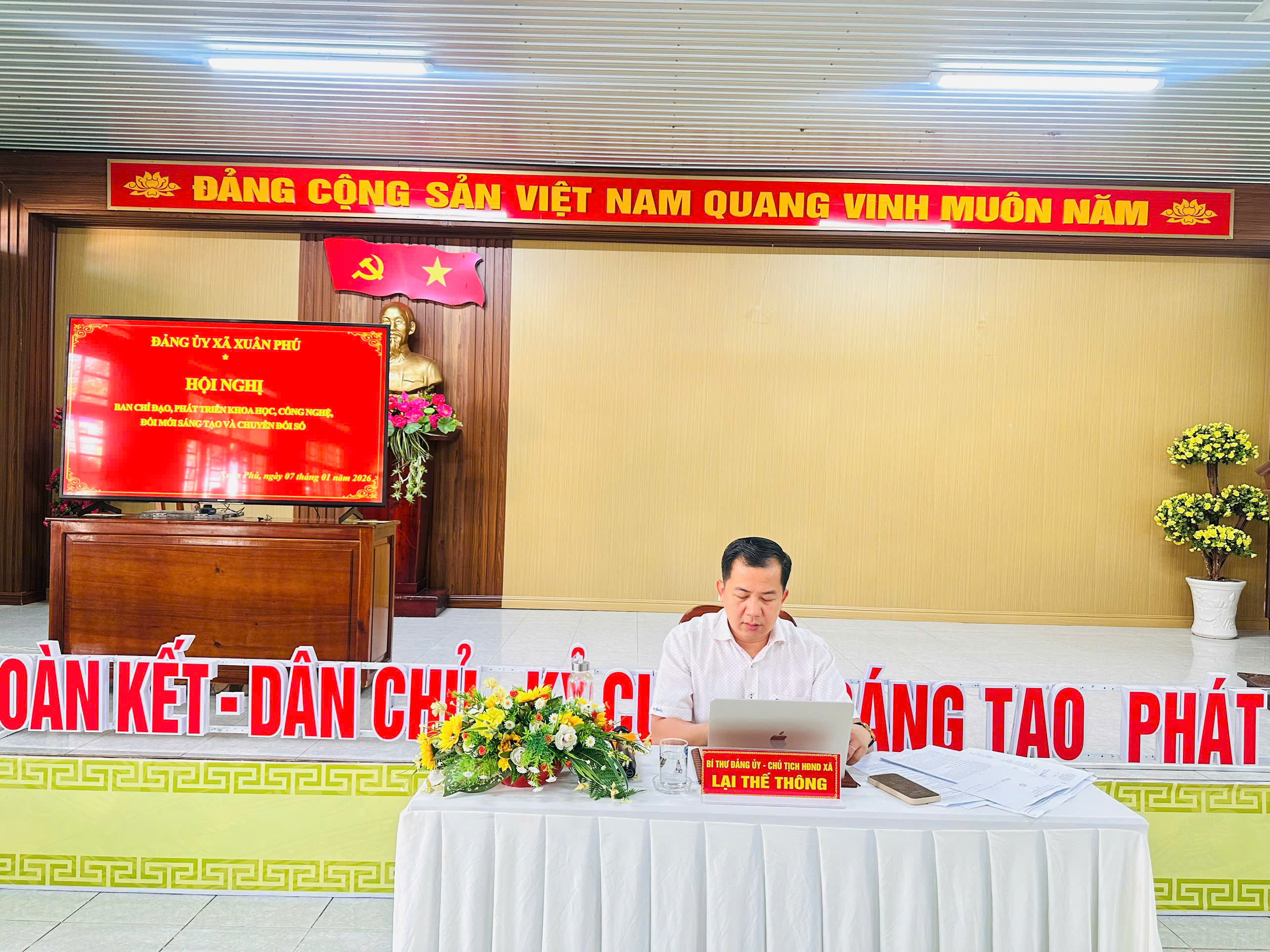 XÃ XUÂN PHÚ BỨT PHÁ TRONG ĐỘT PHÁ KHOA HỌC  CÔNG NGHỆ VÀ CHUYỂN ĐỔI SỐ