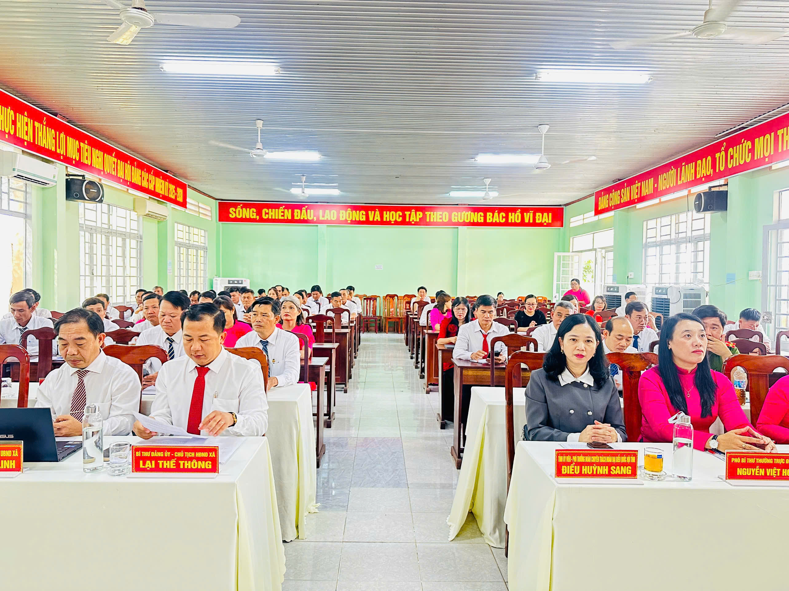 z7411914234808 e9e8bcb1c1089cd46794f2bbeaecfb07