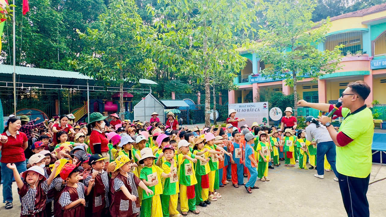 TRƯỜNG MẦM NON LANG MINH TỔ CHỨC “NGÀY HỘI TRẢI NGHIỆM SÁNG TẠO” NĂM HỌC 2025-2026