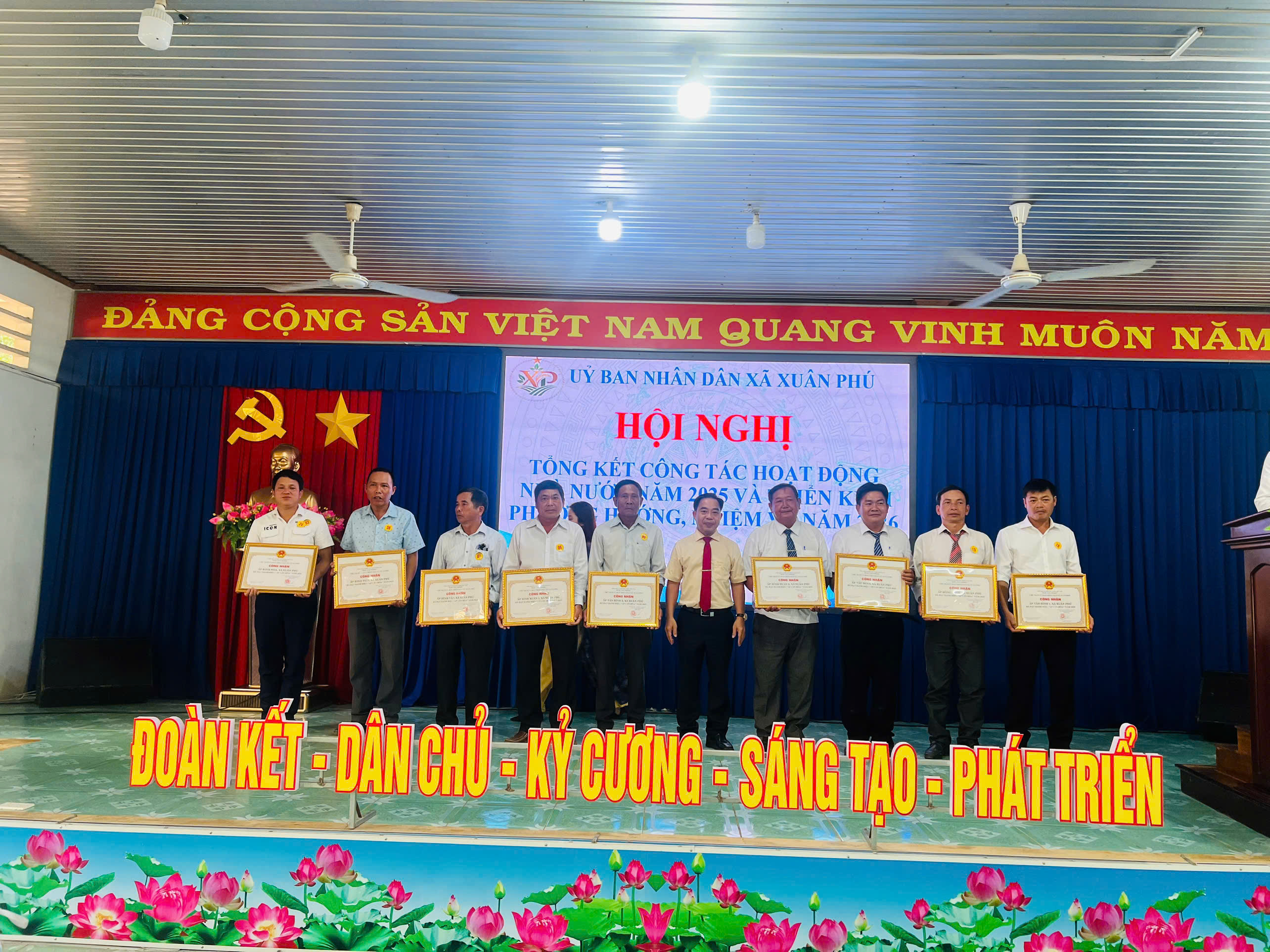 z7484934545852 498ba39a59a303a3c366a5059a3fd82e