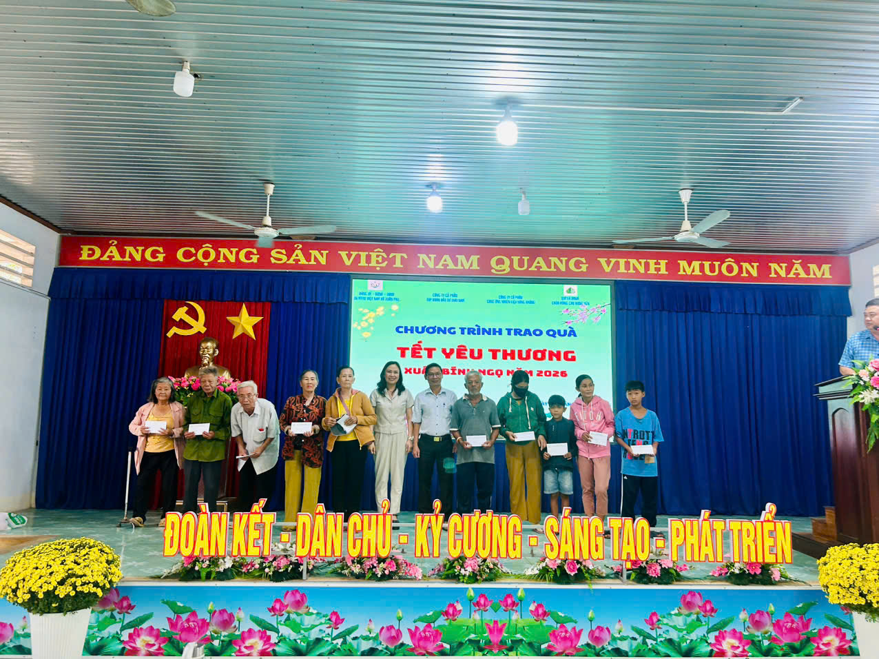 z7521345485659 922695a38838a6377c06cb4f08cb6e75