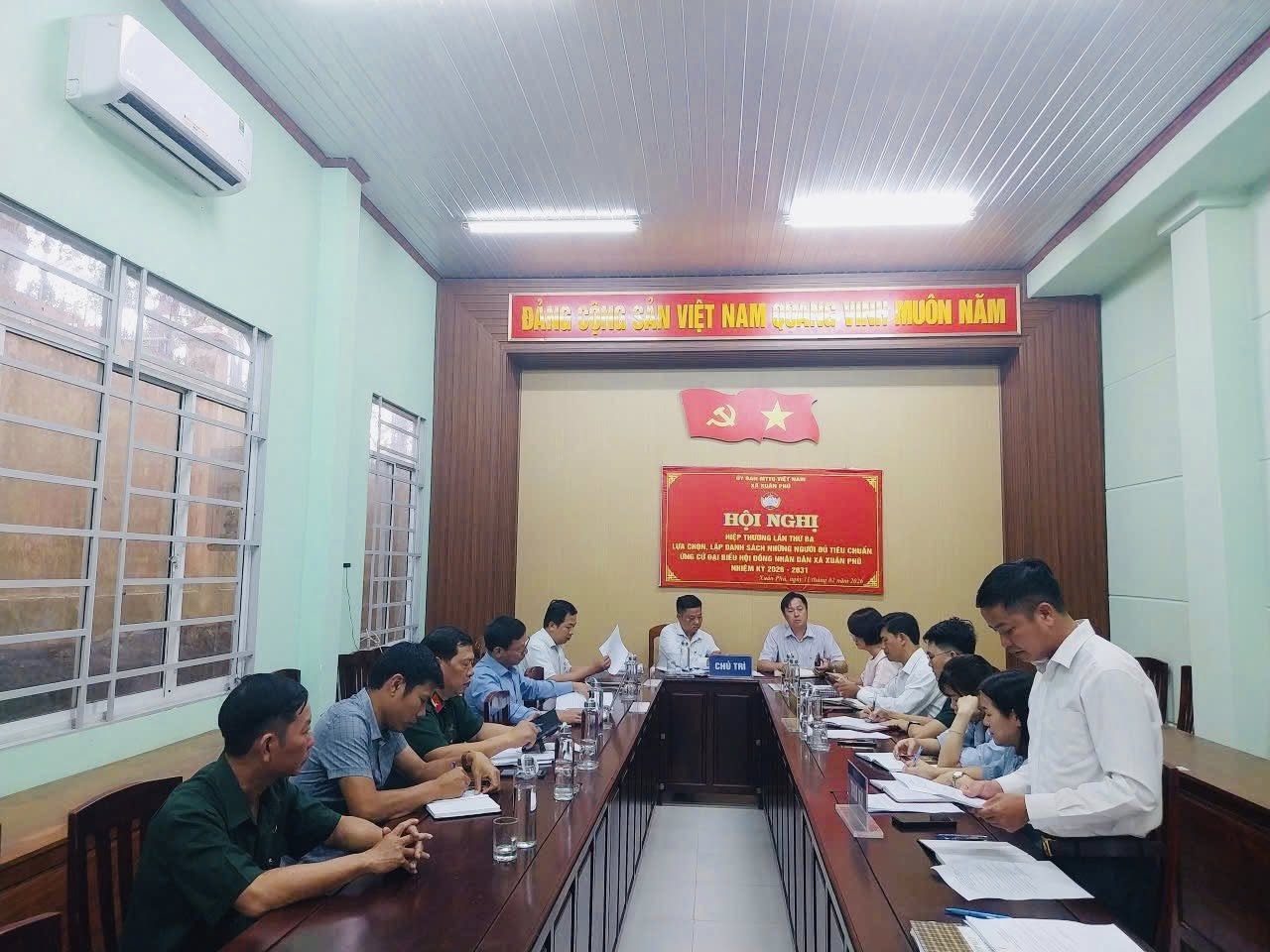 ỦY BAN MTTQ VIỆT NAM XÃ XUÂN PHÚ TỔ CHỨC HỘI NGHỊ HIỆP THƯƠNG LẦN THỨ BA LỰA CHỌN, LẬP DANH SÁCH NHỮNG NGƯỜI ĐỦ TIÊU CHUẨN ỨNG CỬ ĐẠI BIỂU HĐND XÃ NHIỆM KỲ 2026 – 2031