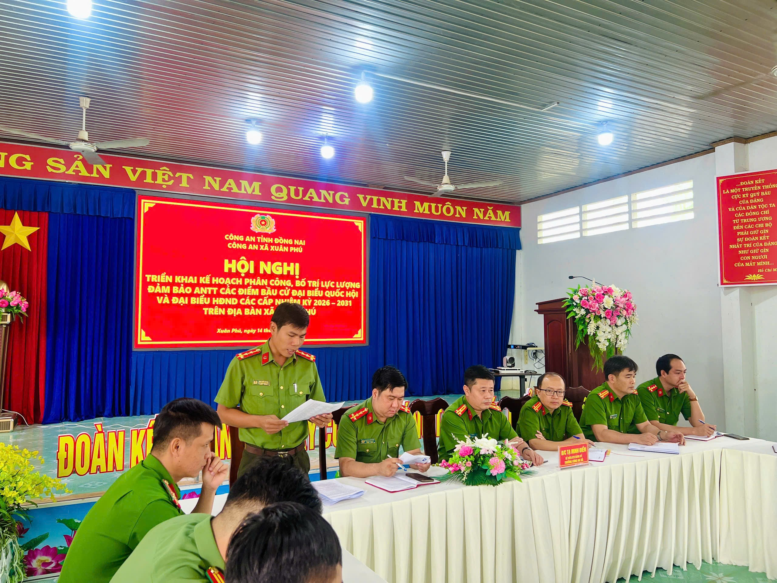 CÔNG AN XÃ XUÂN PHÚ TỔ CHỨC HỘI NGHỊ TRIỂN KHAI ĐẢM BẢO AN NINH, TRẬT TỰ CUỘC BẦU CỬ ĐẠI BIỂU QUỐC HỘI KHÓA XVI VÀ ĐẠI BIỂU HỘI ĐỒNG NHÂN DÂN CÁC CẤP, NHIỆM KỲ 2026 – 2031.