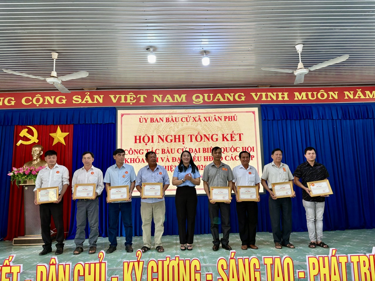 z7655425077160 a5501e0d8844d0684e81c59a0f798daa