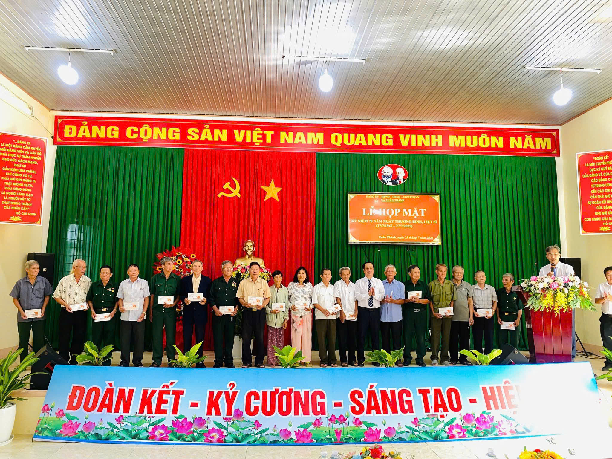 Lễ họp mặt kỷ niệm 78 năm Ngày Thương binh – Liệt sĩ tại xã Xuân Thành
